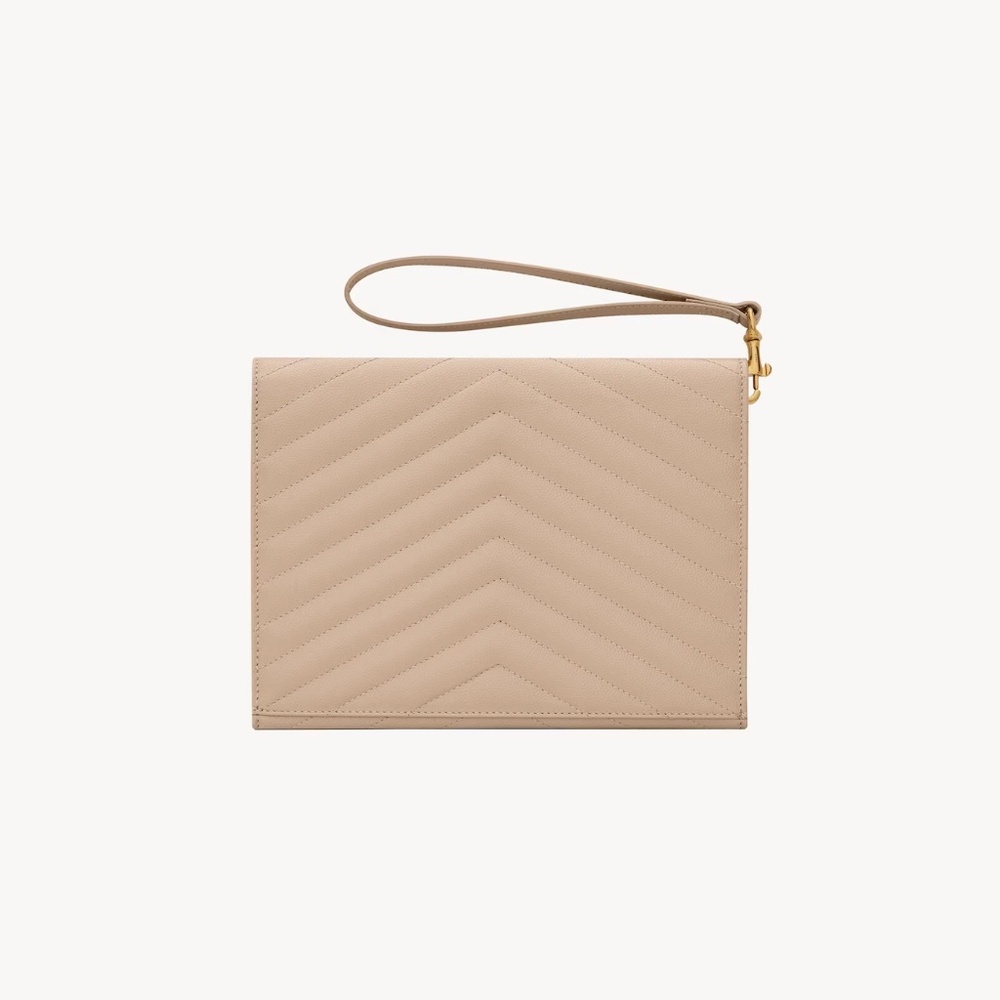 YSL CASSANDRE MATELASSÉ FLAP POUCH IN GRAIN DE POUDRE LEATHER - Picture 2 of 10